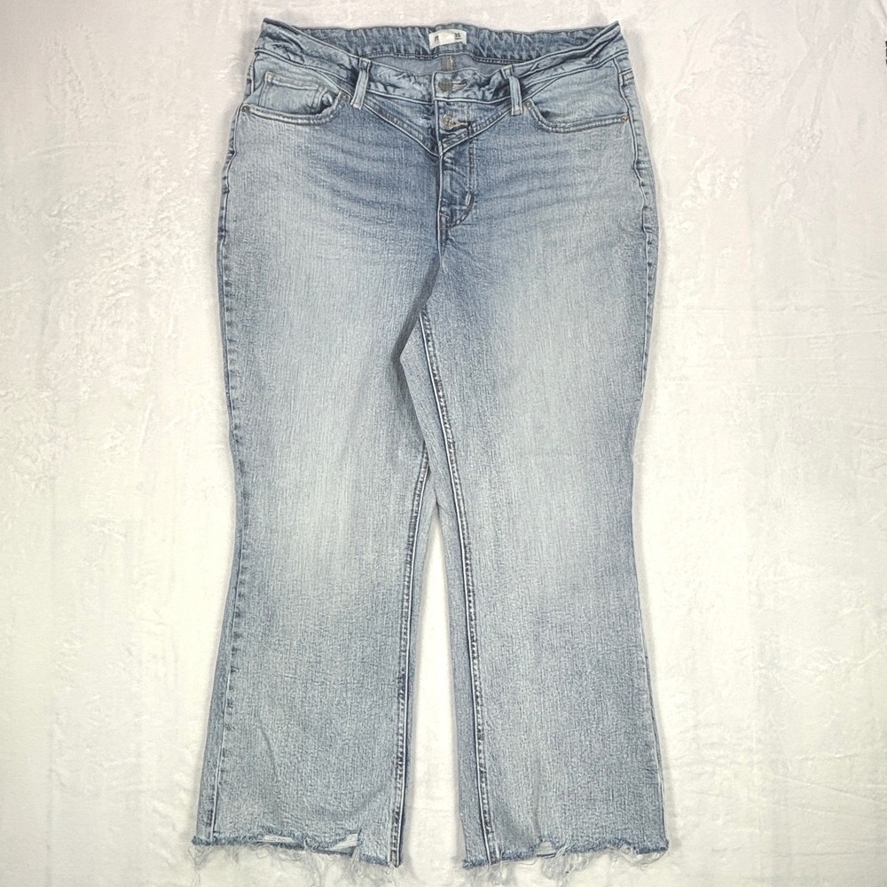 Maurices M Jeans Womens 16W Light Wash High Rise Kick Boot Ankle Raw Hem Blue
